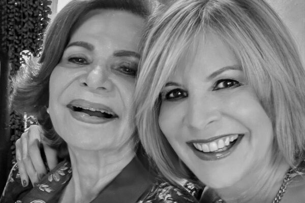 Purita: La Mujer Detrás de un Sueño Llamado Abraxas